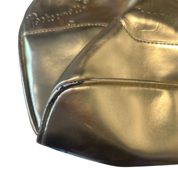 Y2K Betsey Johnson Gold Weekender Duffle Clutch GUC - Picture 4 of 7